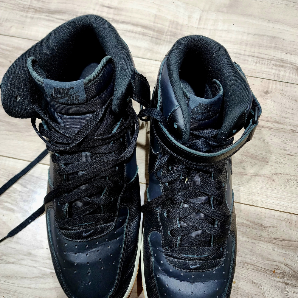 Nike Black High-Top Sneakers